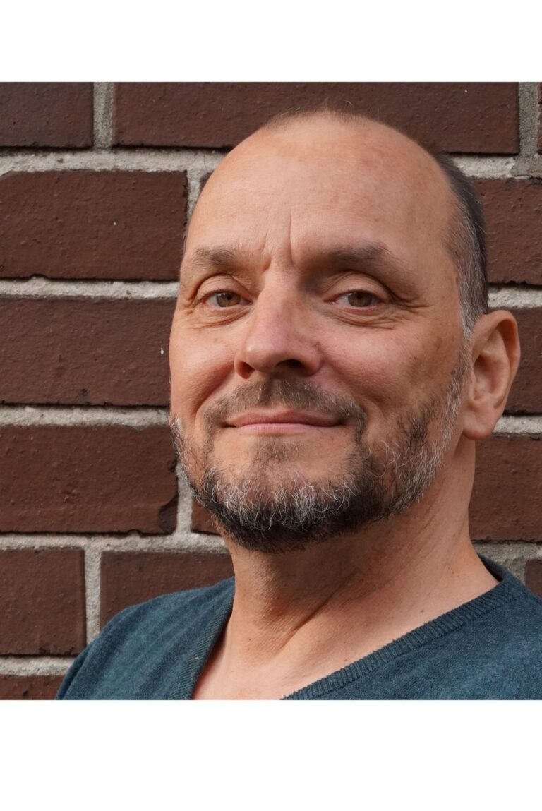 Helge Gigi Bechert